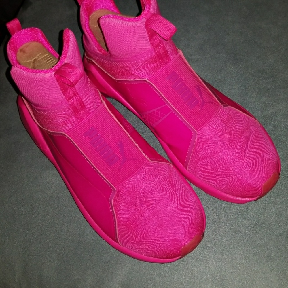 Puma Women's Size 9